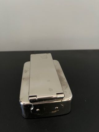 Antiguo afilador de cuchillas de afeitar