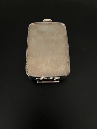 Antiguo afilador de cuchillas de afeitar