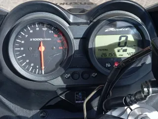Suzuki Bandit 650 Azul