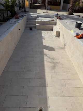 Construcción y reparación de piscinas