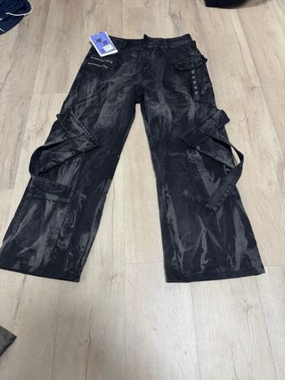 Pantaloni cargo neri effetto stone washed