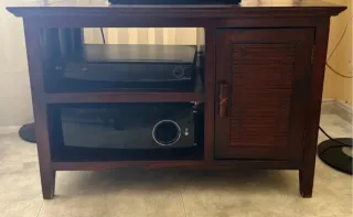 Mueble TV madera marrón