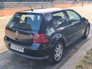 Volkswagen Golf 2001