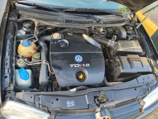 Volkswagen Golf 2001
