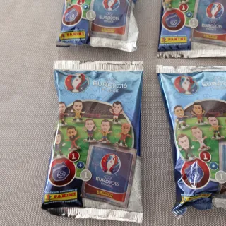 4 bustine Panini Euro 2016 Superstars