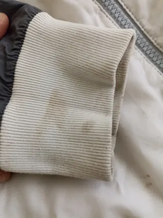 Chaqueta Nike Gris y Blanca