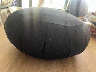 Zafu Tierra Zen Negro