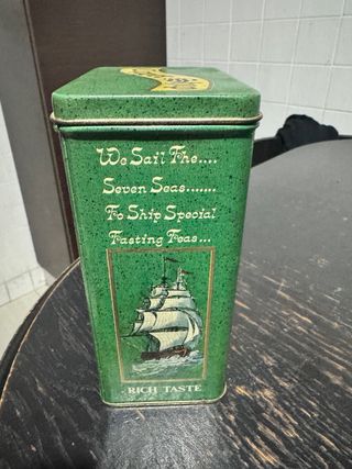 Scatola di latta vintage Clipper Ship