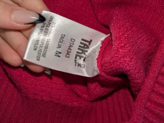 Maglione fucsia collo alto