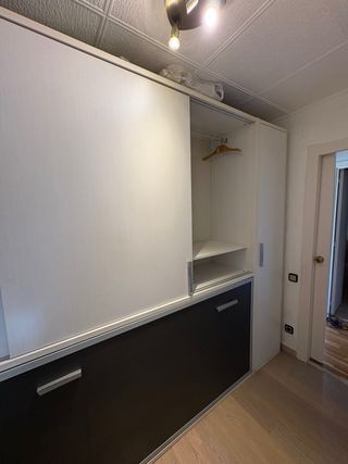 Mueble cama abatible colchón y mesa