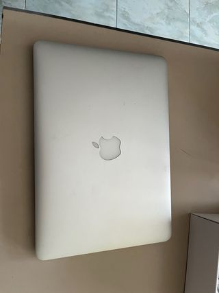 Apple MacBook Pro Plata