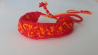 5 Braccialetti fatti a mano