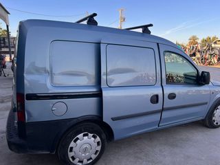 Opel Combo 2004 1.3 CDTI