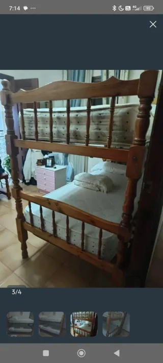 Litera de madera con colchones,almohadas y colchas