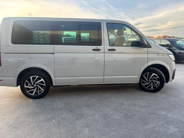 Volkswagen Multivan Edición OUTDOOR 2021 *OFERTA