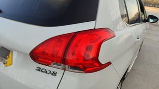 Peugeot 2008 1.2 G 2015
