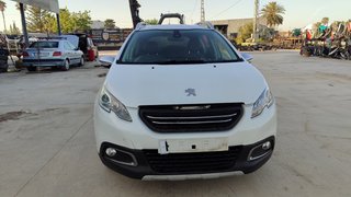 Peugeot 2008 1.2 G 2015