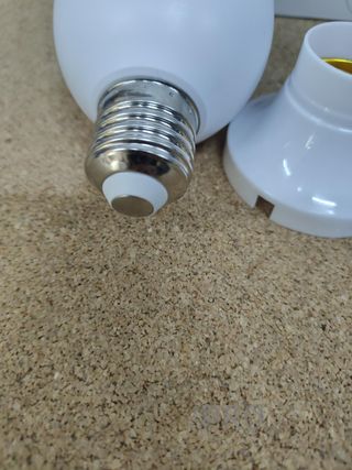 Telecamera di sorveglianza WiFi a forma di lampadina 2K