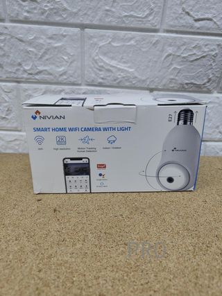 Telecamera di sorveglianza WiFi a forma di lampadina 2K