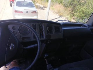 Nissan Atleon 2007