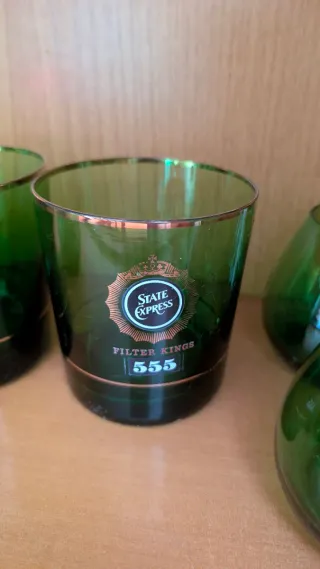 Conjunto vasos verdes antiguos