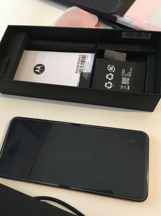 Motorola Razr 50 Arancione