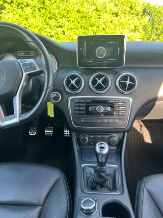 MERCEDES-BENZ CLASE A 200 AMG LINE 2015
