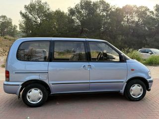 Nissan Serena 2.0 SGX 1993
