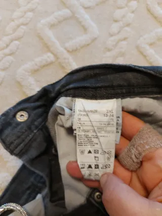 Pantalón tejano gris Sisley, edad 13 14 , 1,70