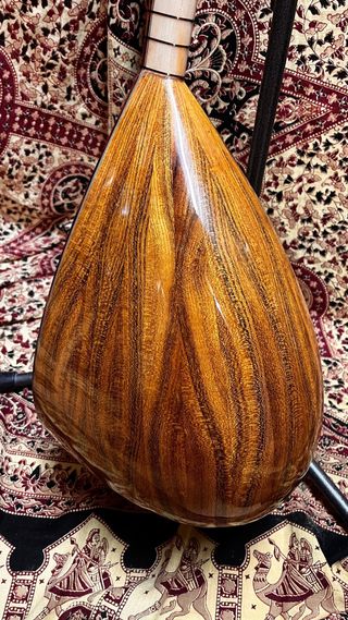 Baglama Saz