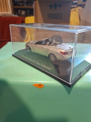 Mercedes E-Class Cabriolet 1:43