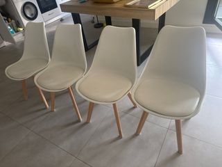 4 Sillas Blancas Asiento Piel Vegana
