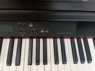 Piano Digital Yamaha Clavinova CLP-840