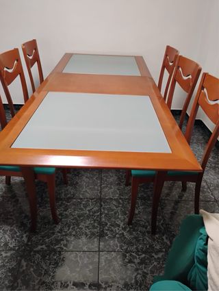 Mesa comedor y 6 sillas madera y cristal