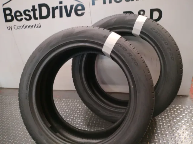 Neumáticos de ocasión 235/50 R20 104W