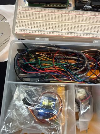 Kit Iniciación Arduino UNO R3 Elegoo