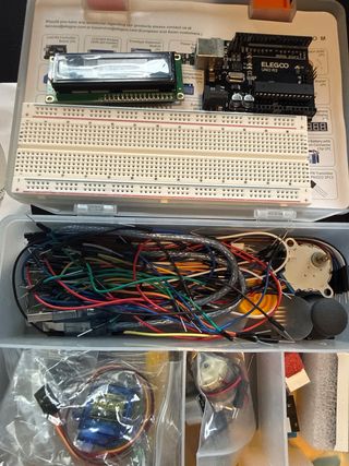 Kit Iniciación Arduino UNO R3 Elegoo