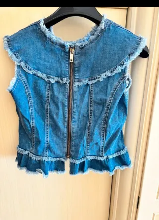 Gilet in jeans con frange