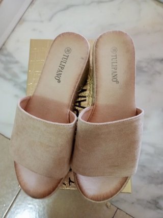 Tulipano Beige Sandali Zeppa