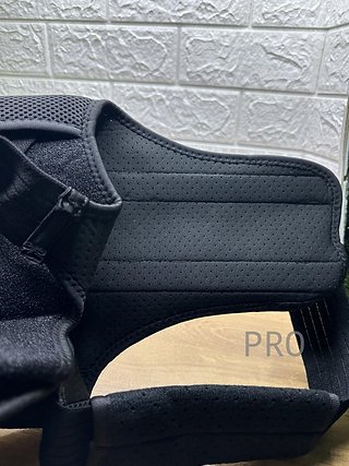 Correttore di postura per la schiena