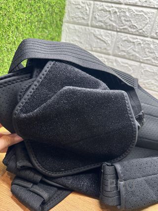 Correttore di postura per la schiena