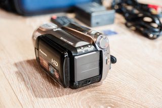 Videocámara Panasonic HDC-HS9 Kit Completo