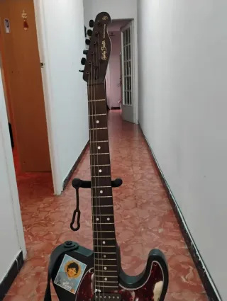 Guitarra Eléctrica Harley Benton ST-20HSS SBK