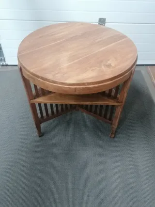 Mesa auxiliar vintage de madera