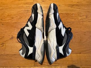 Zapatillas New Balance 9060 Negro/Blanco Talla 43