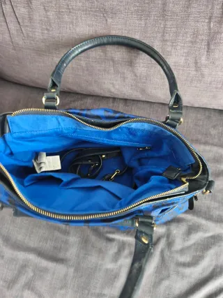 Bolso Desigual azul y negro