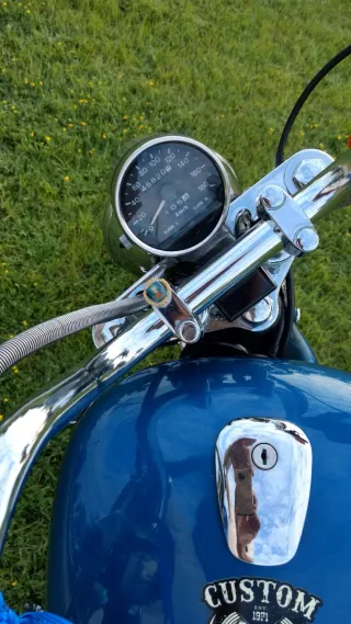 Suzuki Intruder VS 750 Azul