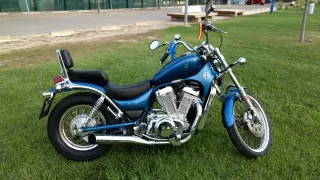 Suzuki Intruder VS 750 Azul