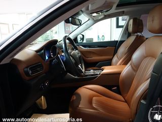 Maserati Levante 3.0 V6 Gransport Nerissimo 430cv auto
