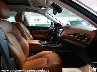 Maserati Levante 3.0 V6 Gransport Nerissimo 430cv auto
